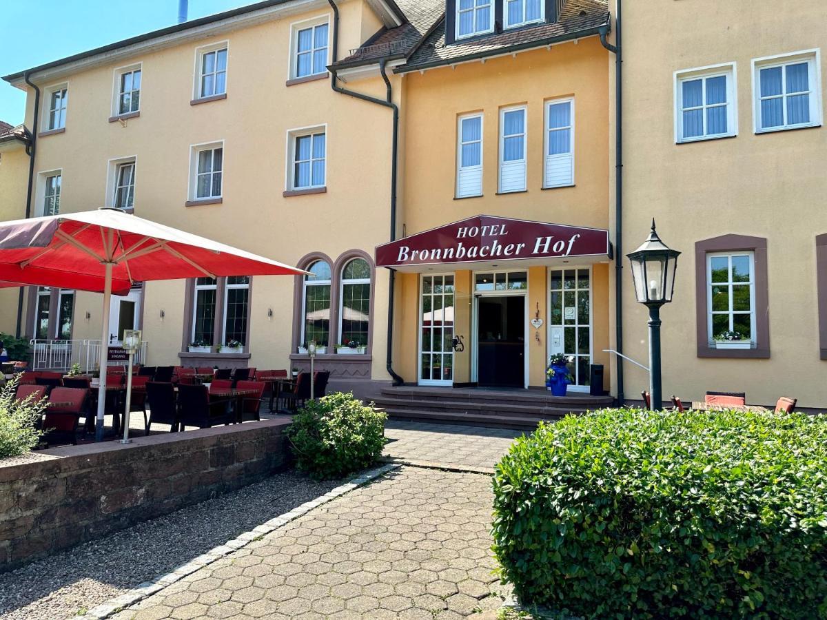 Hotel Bronnbacher Hof Вертгейм Экстерьер фото