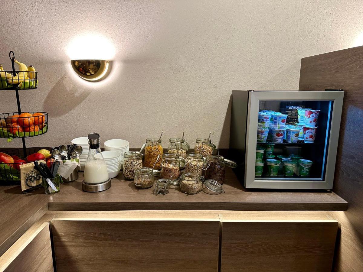 Hotel Bronnbacher Hof Вертгейм Экстерьер фото