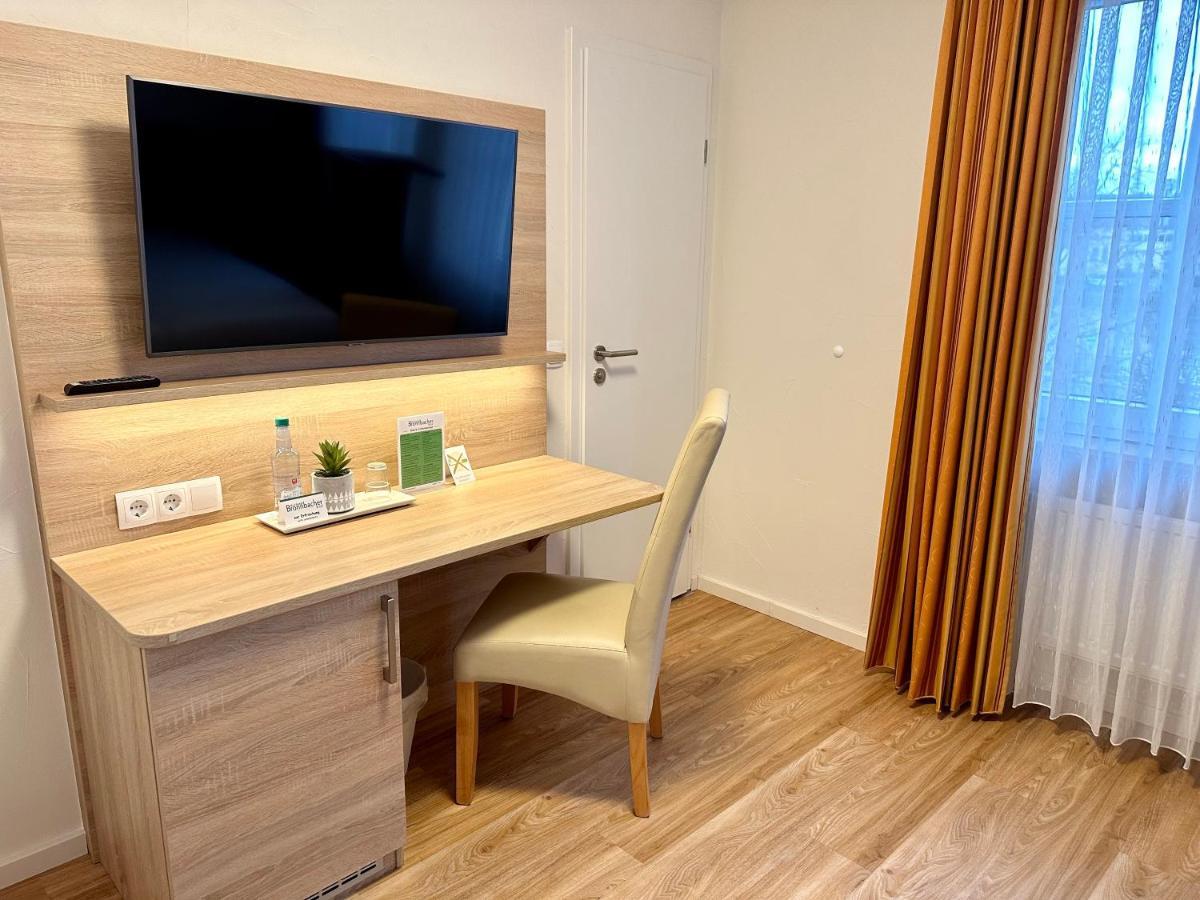 Hotel Bronnbacher Hof Вертгейм Экстерьер фото